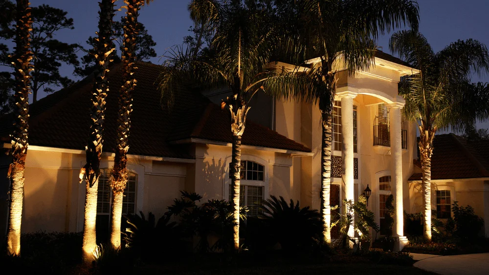 How to Choose Flood Lights for Your Landscape